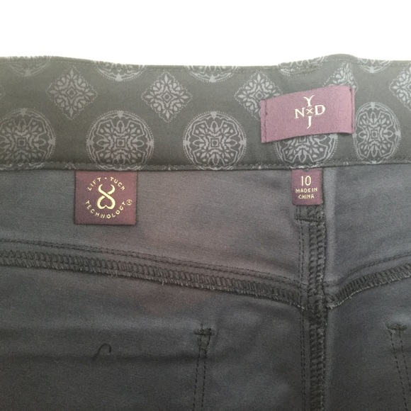 NYDJ Capri Size 10 Original Slimming fit NWT - Picture 2 of 8